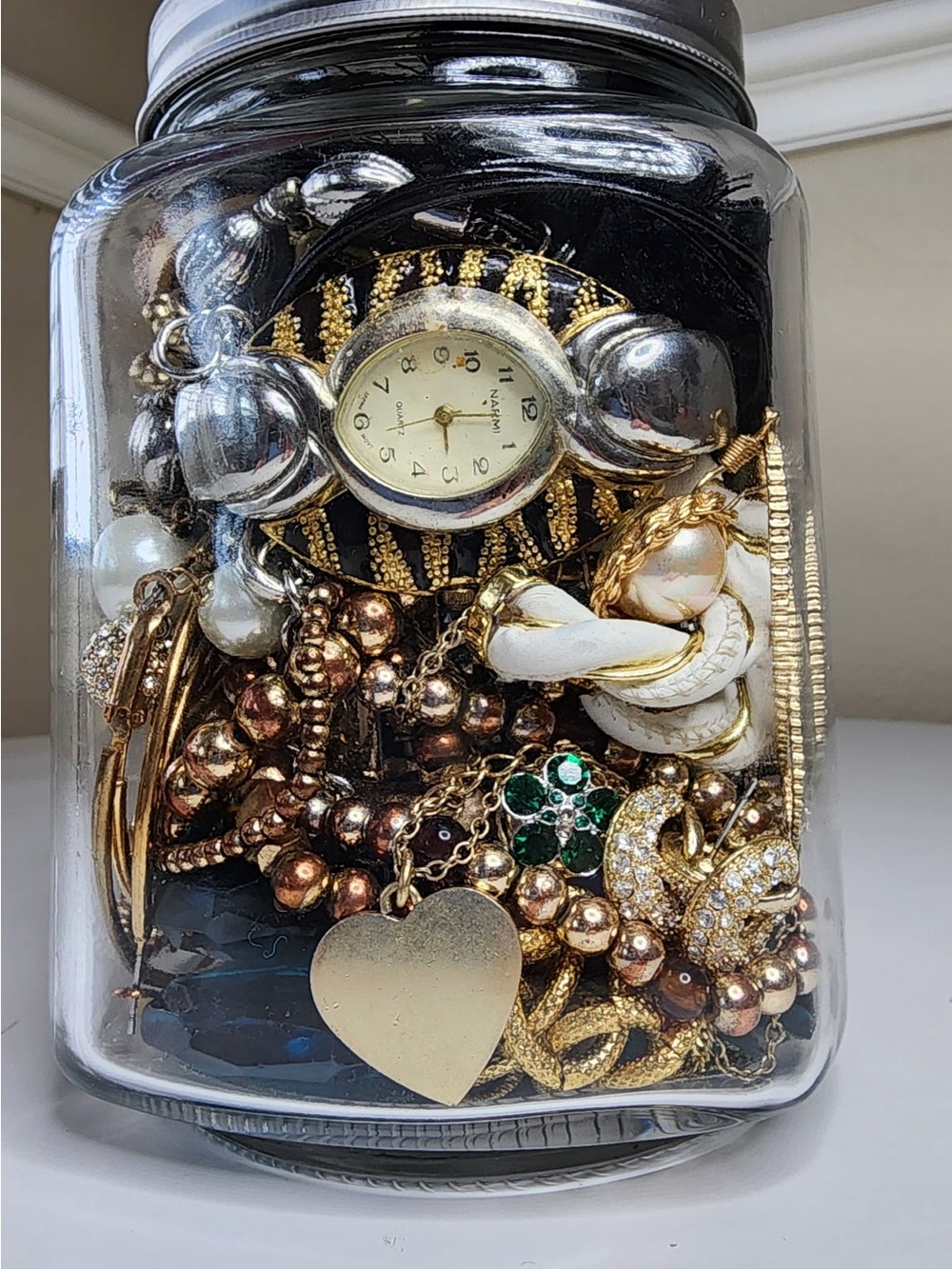 Gold Toned Glam Jewelry Jar with Vintage - M5
